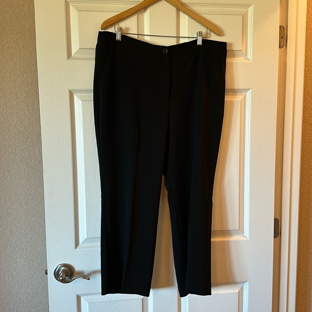 Talbots Easy Travel Demi Boot Crop Pant Size 18 Black